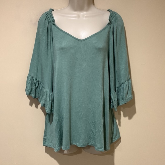 bobeau Tops - Bobeau top
